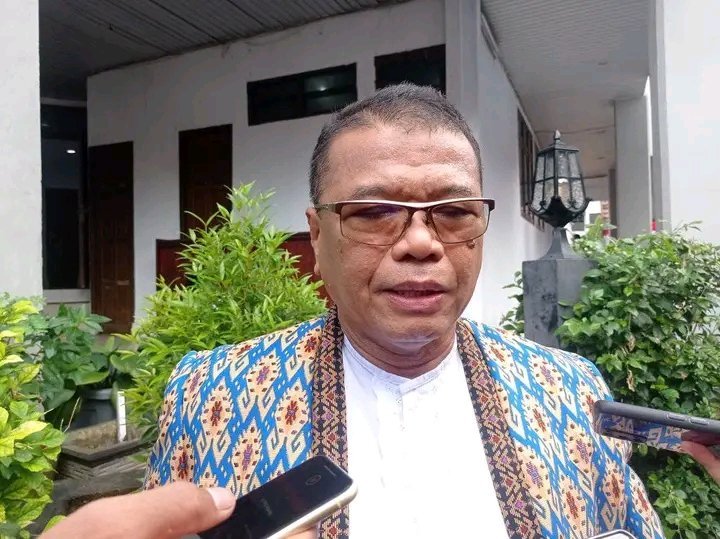 Jhony Mainake Hadiri Rapat Paripurna HUT ke-450 Kota Ambon, Tegaskan Bukan Sebagai Ketua DPD Nasdem