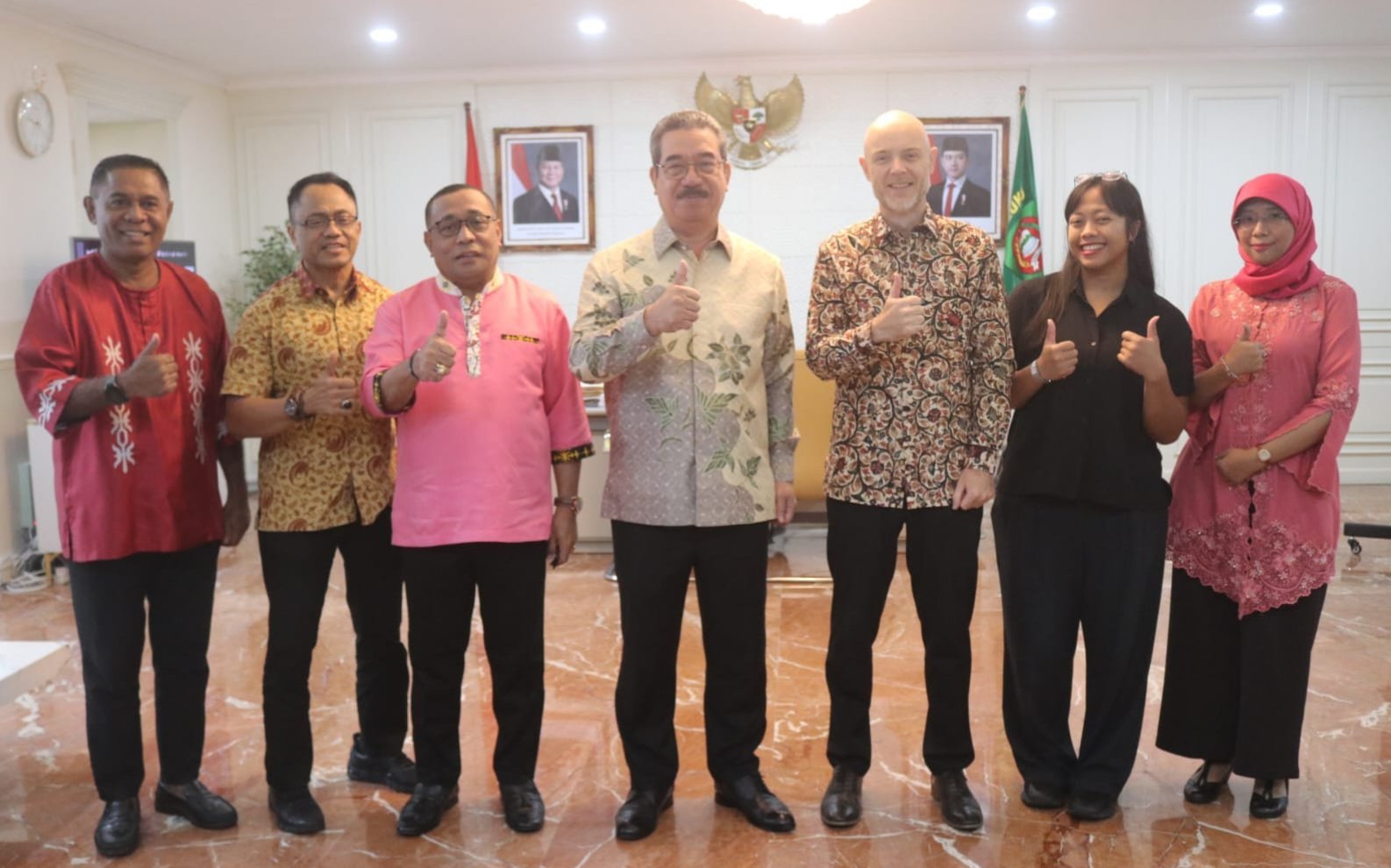 Konjen AS Bertemu Gubernur Maluku, Perkuat Hubungan dan Jelajahi Peluang Investasi