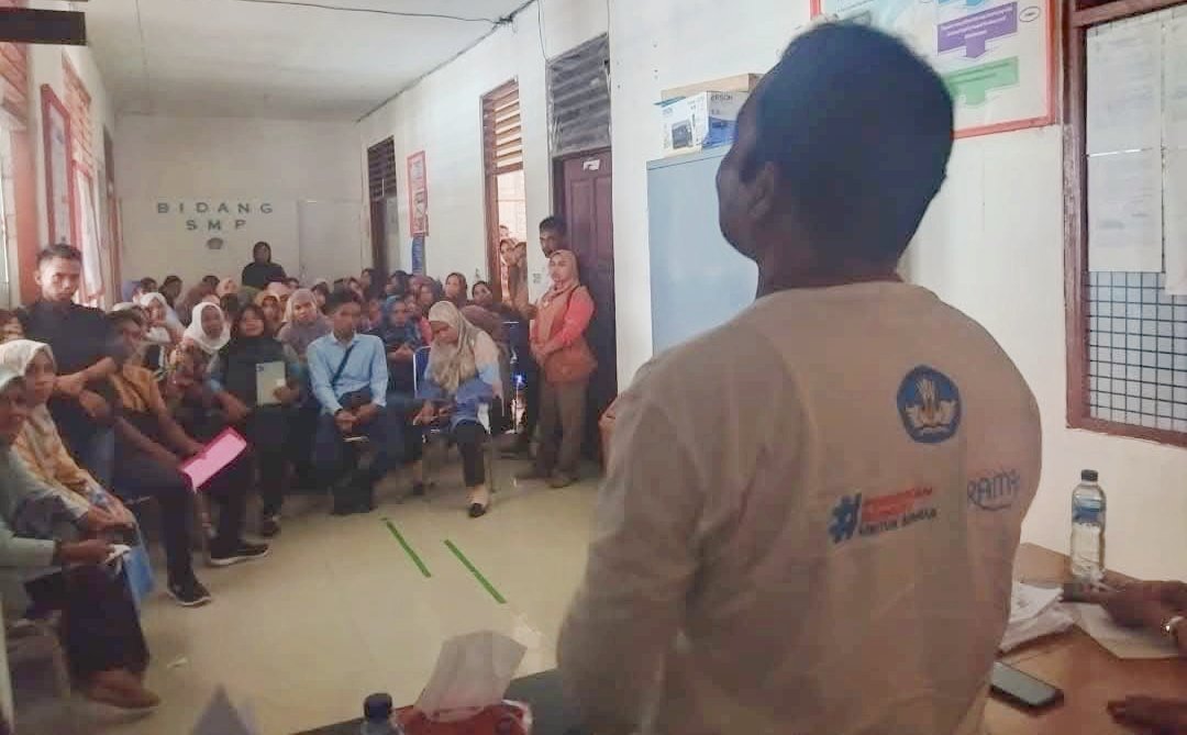 WAJAH PENDIDIKAN BARU DI BURU SELATAN: INTEGRITAS, DEDIKASI, DAN CINTA NEGERI Sentuhan Hati dari Dinas Pendidikan untuk Para Guru PPPK