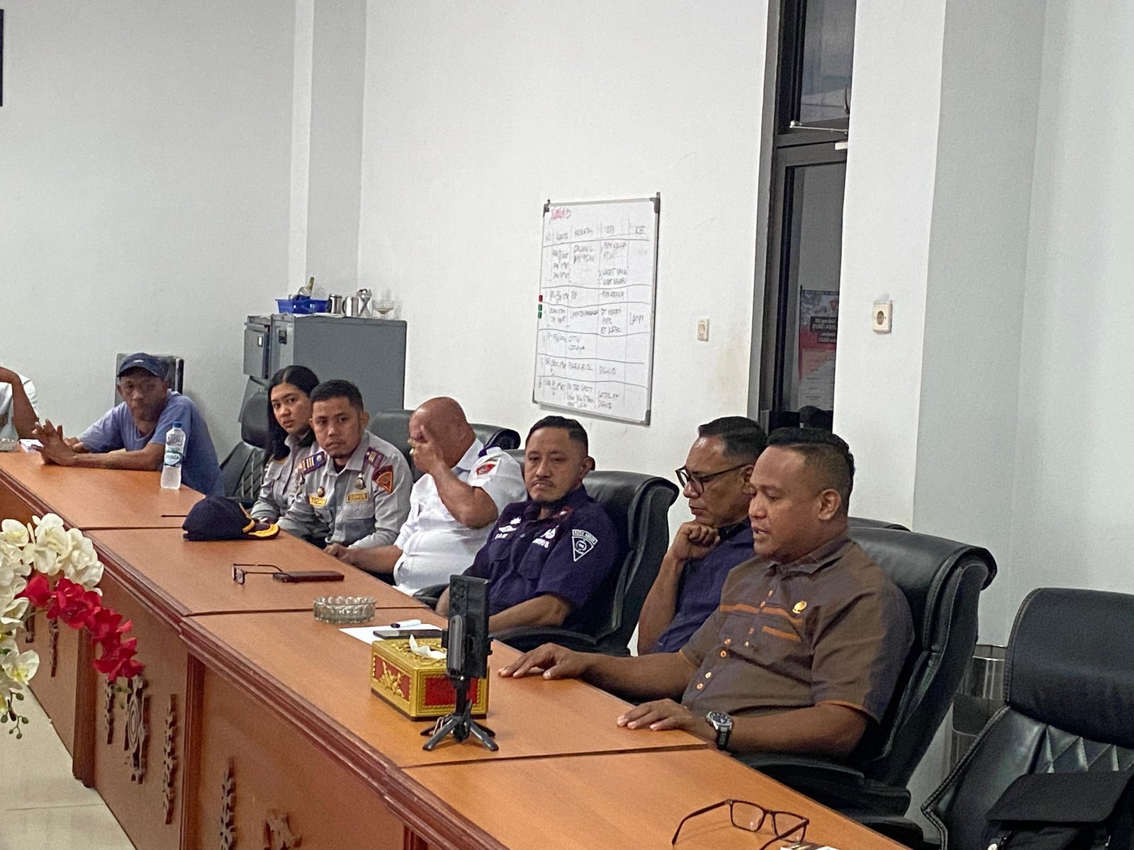 Tarif Angkot Jadi Polemik, DPRD Kota Ambon Cari Solusi Untuk Jalur Terdampak Longsor