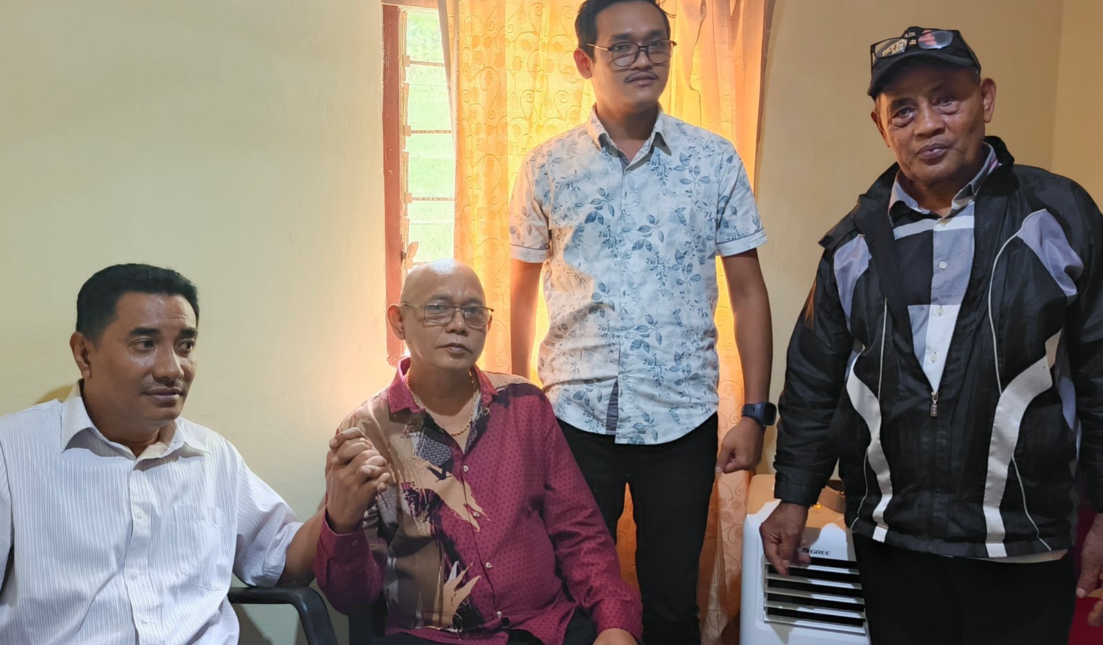 Terima Pengembalian Dati Negeri, Pemneg Urimessing Puji dan Minta Dukungan Keluarga Alfons