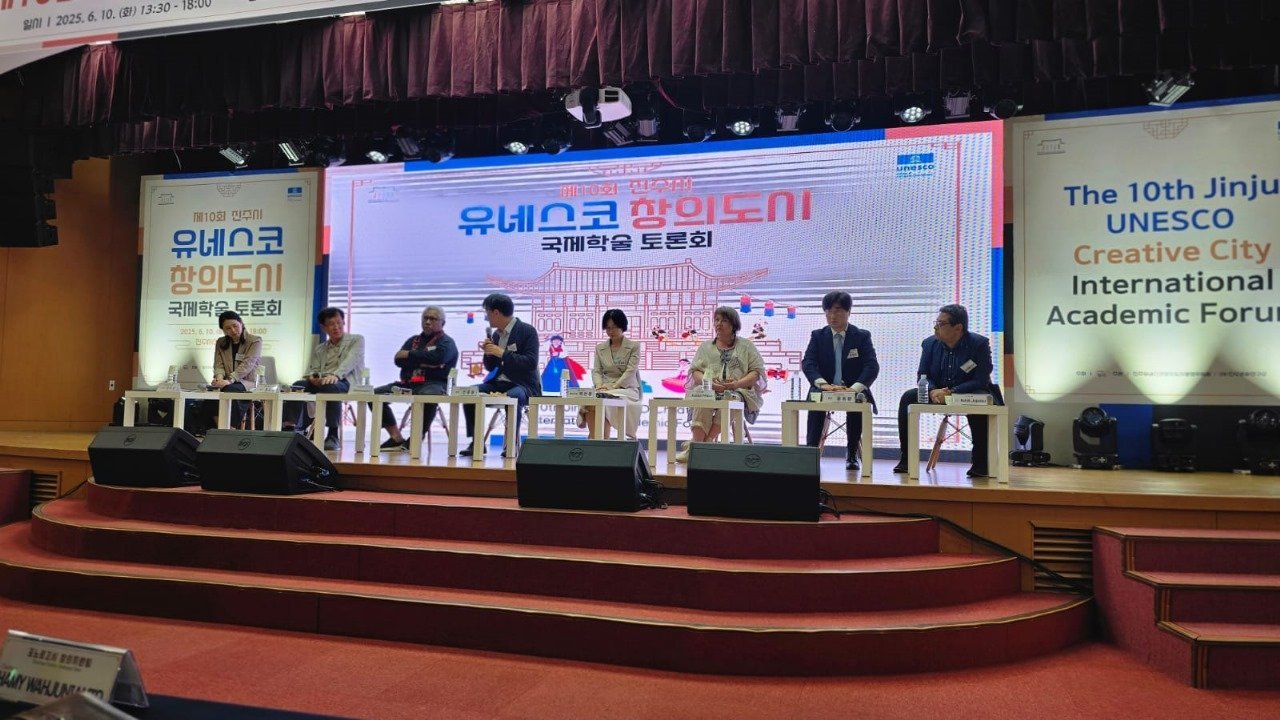 Diplomasi Budaya di Panggung Dunia: Musik Ambon Gaungkan Perdamaian di Forum Internasional Jinju, Korea Selatan