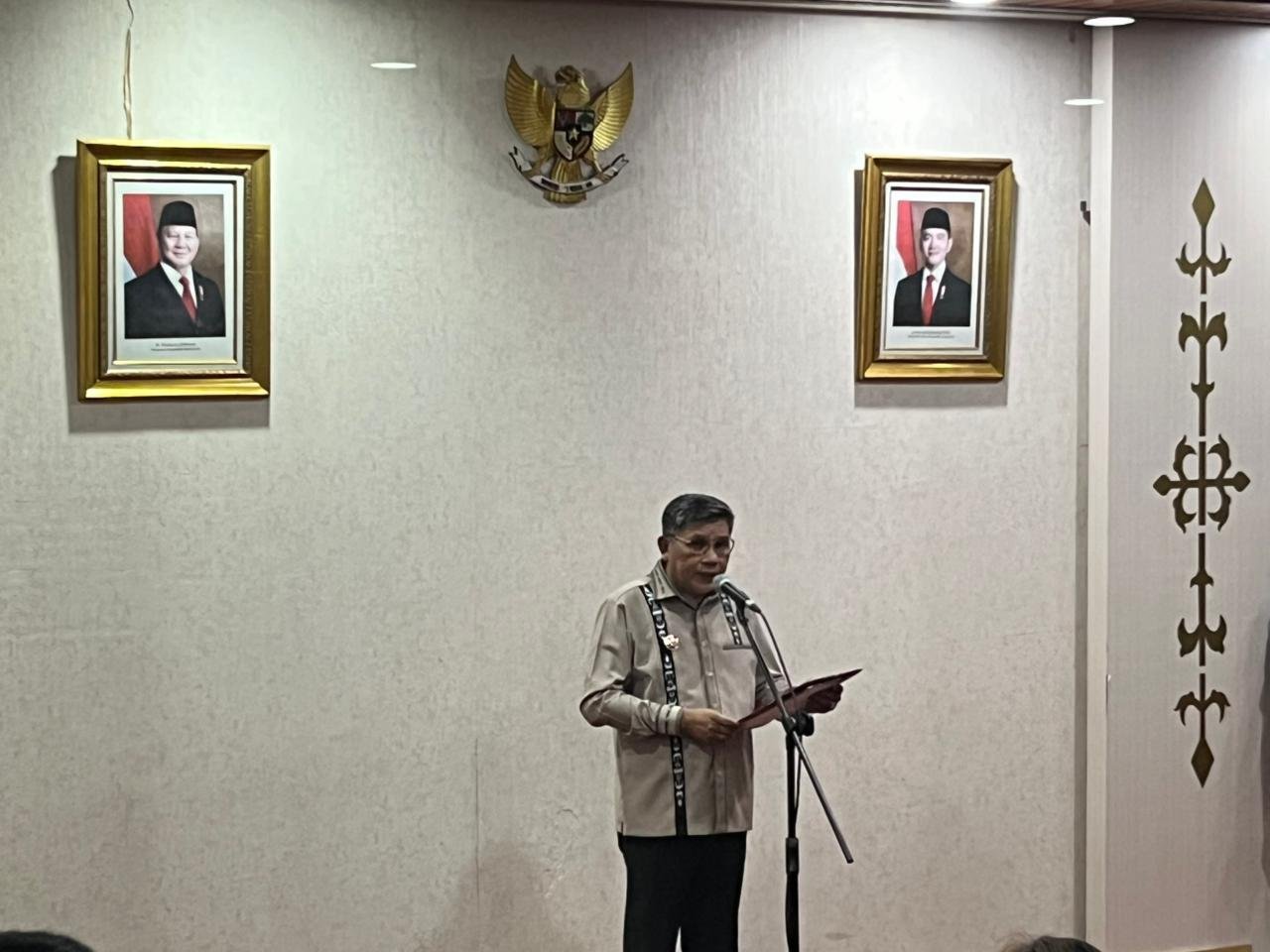 52 Pejabat Fungsional Pemkot Ambon Dilantik, Bodewein: Jangan Anggap Jabatan Kelas Dua