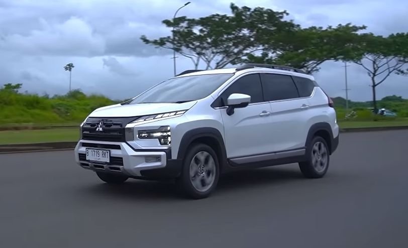 Kelebihan Toyota Avanza vs Mitsubishi Xpander CVT