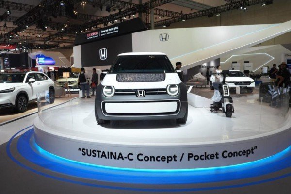 Kenapa Logo Sepeda Motor dan Mobil Honda Berbeda?
