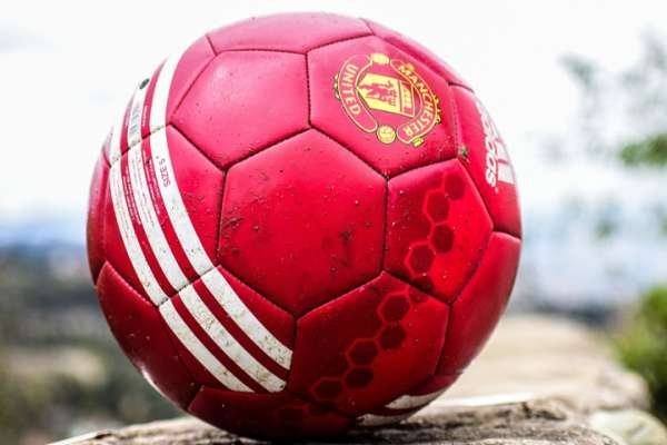 Harry Amass: Bek Kiri Berbakat dari Akademi MU yang Siap Mengguncang Lapangan
