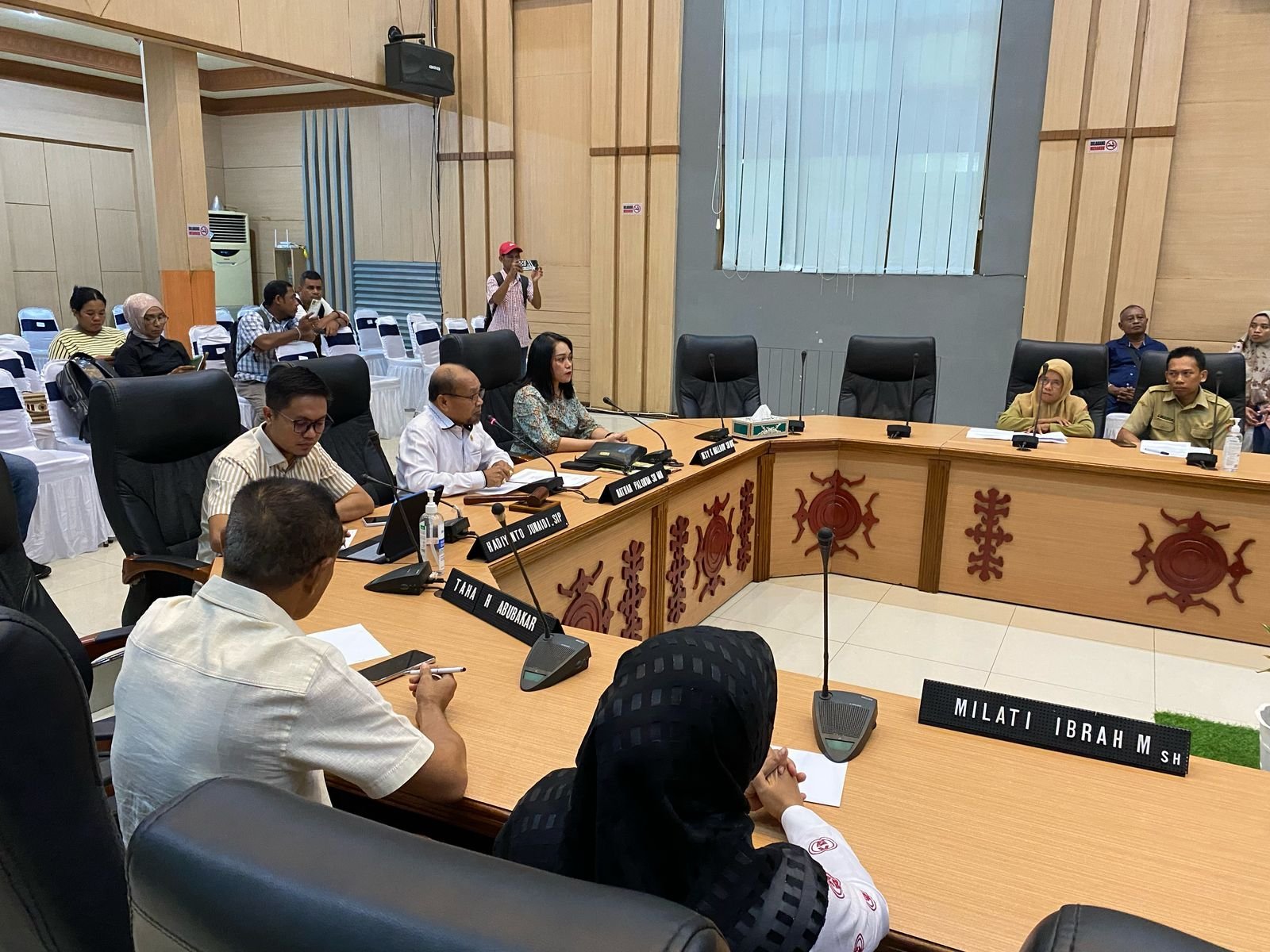 Komisi II DPRD Ambon Kawal Persoalan SDN 90, Hallauw: Jika Tak Ada Perubahan, Akan Ada Rekomendasi Mutasi