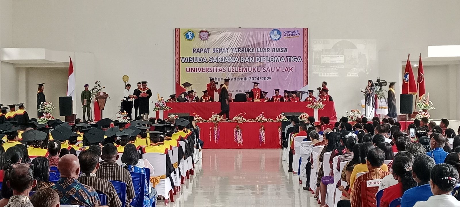 UNLESA Lahirkan 85 Sarjana, Menjawab Tuntutan SDM Di Tanimbar. 