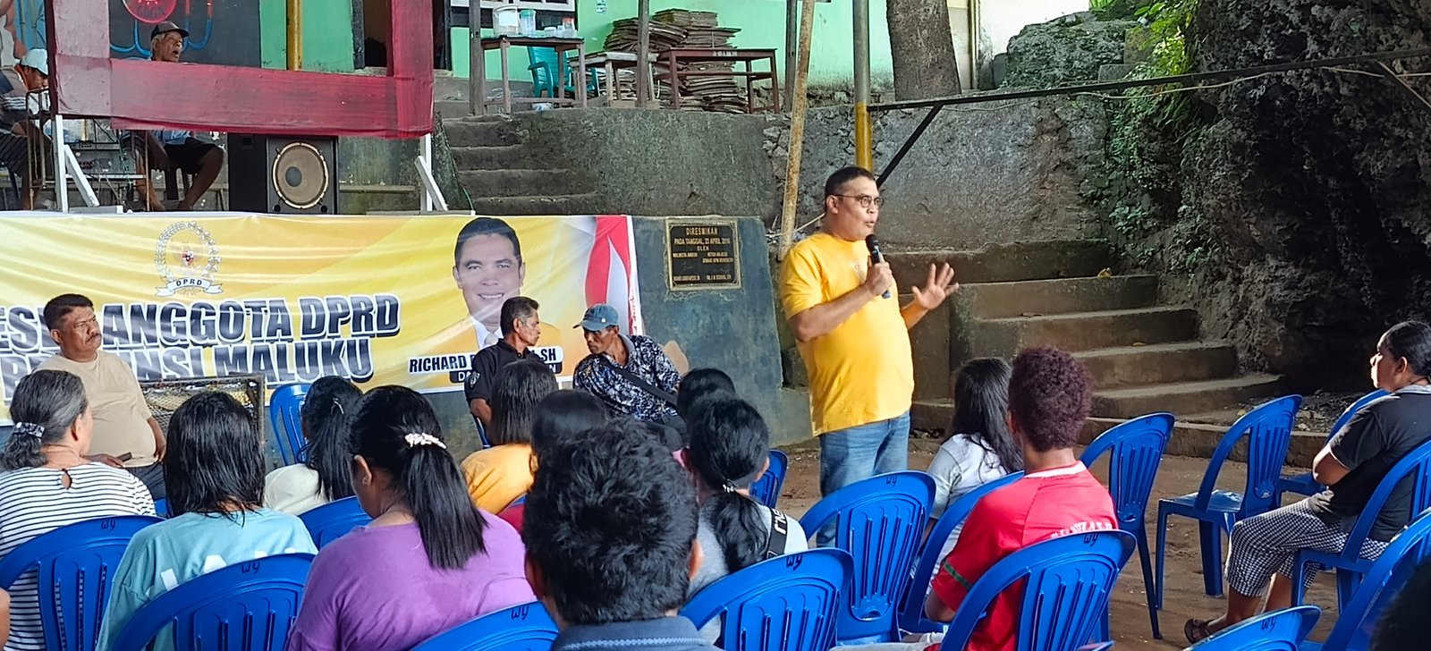 Manfaatkan Masa Reses RR Kunjungi Warga di Goga