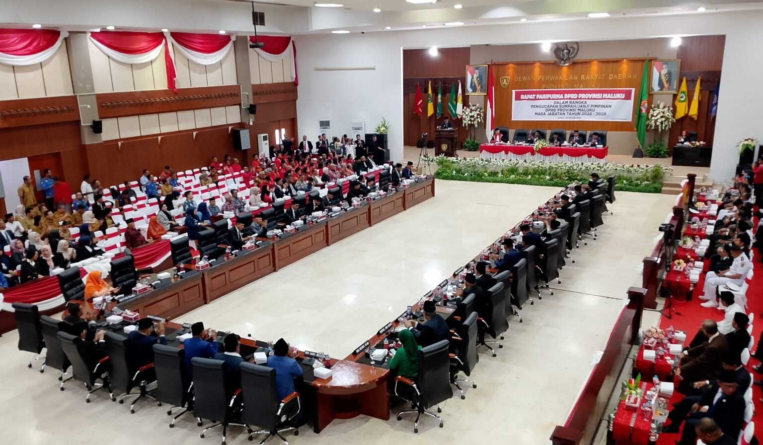 Watubun Ingatkan KPU Maluku Untuk Netral Dalam Pilkada