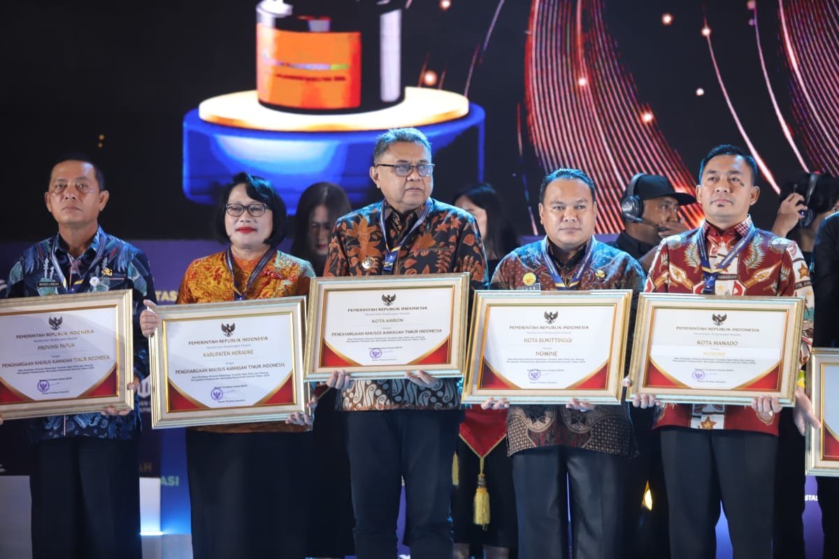 Kota Ambon Terima Penghargaan Khusus KTI