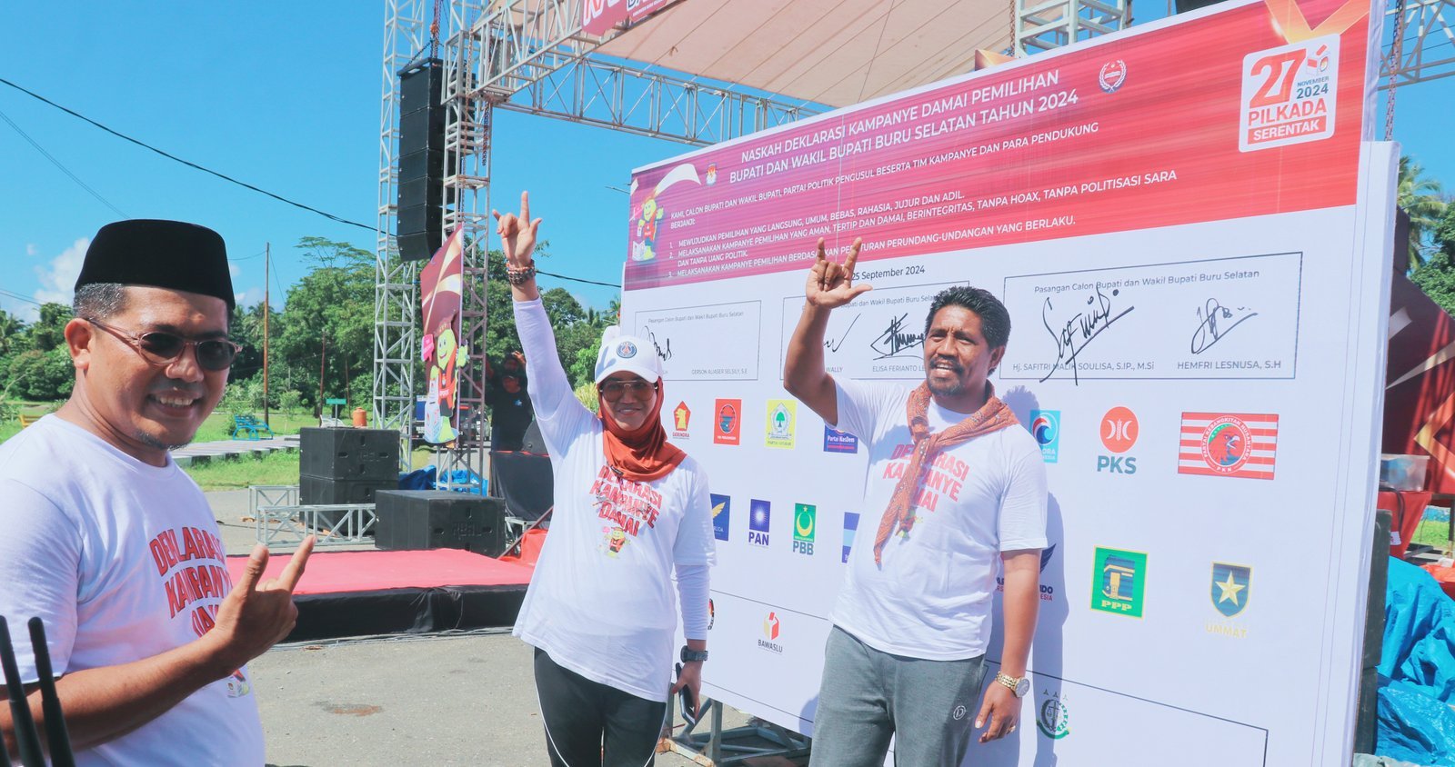 KPU BurseL Gelar Deklarasi Kampanye Damai Ditandai Penandatanganan Kampanye Damai dan Pelepasan Burung Merpati
