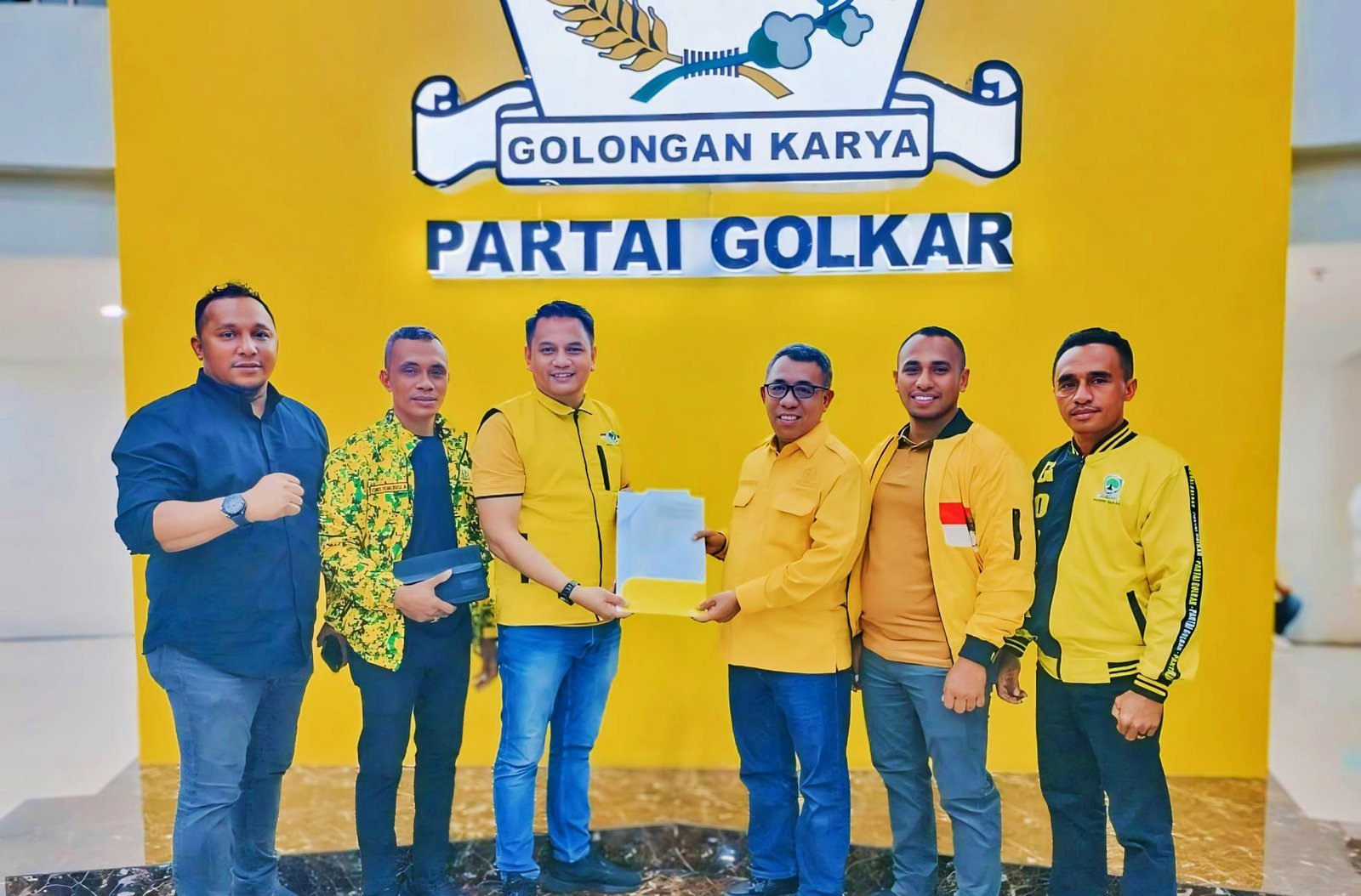 SMS-BENO Kantongi Rekomendasi Golkar; Safitri Mohon Doa Restu Masyarakat