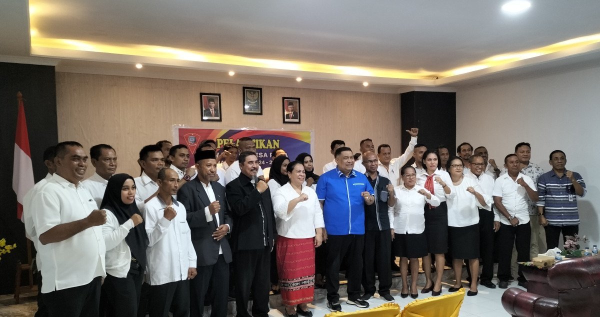 Pelantikan RT/RW Desa Poka , Semangat Baru Untuk Membangun Desa
