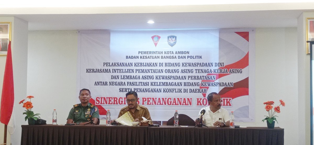 KesbangPol Kota Ambon Selenggarakan Kewaspadaan Dini dan Kerjasama Intelijen