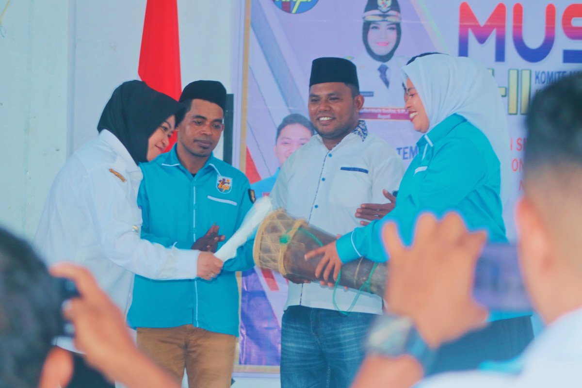 Bupati Safitri Malik Soulisa Buka Musda KNPI Ke II