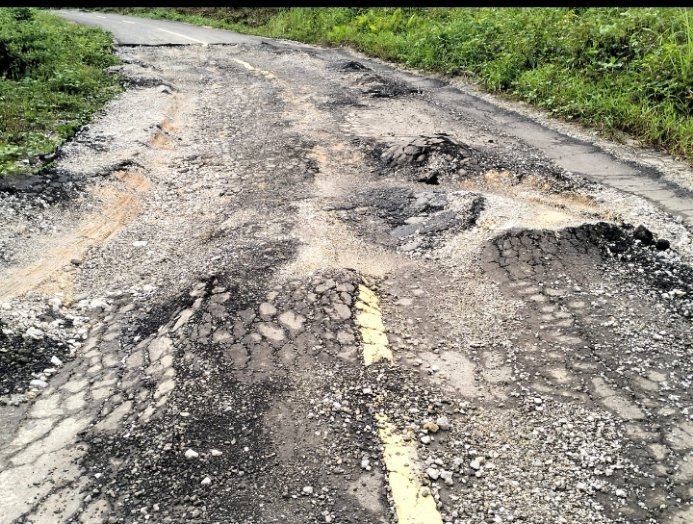 Indikasi Korupsi Proyek Jalan Trans Besi PUPR Malteng Makin Kentara