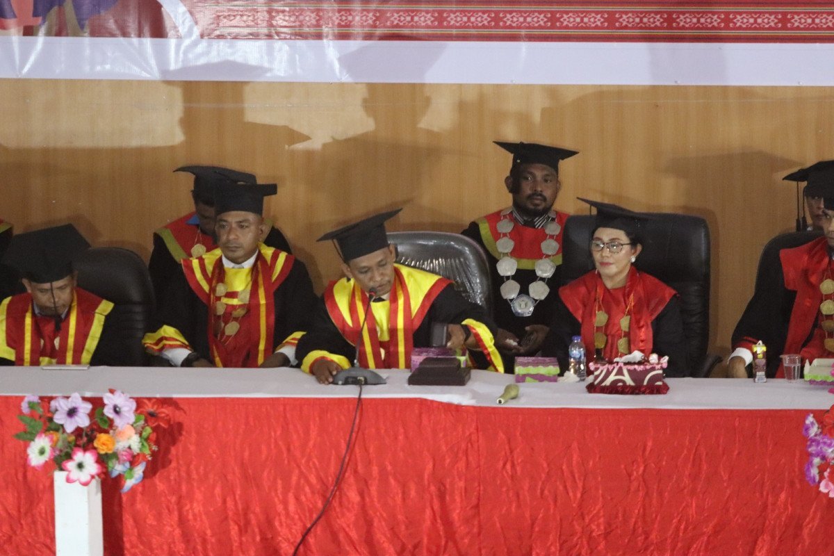 27 Penerima Beasiswa INPEX Telah Wisuda Di UNLESA