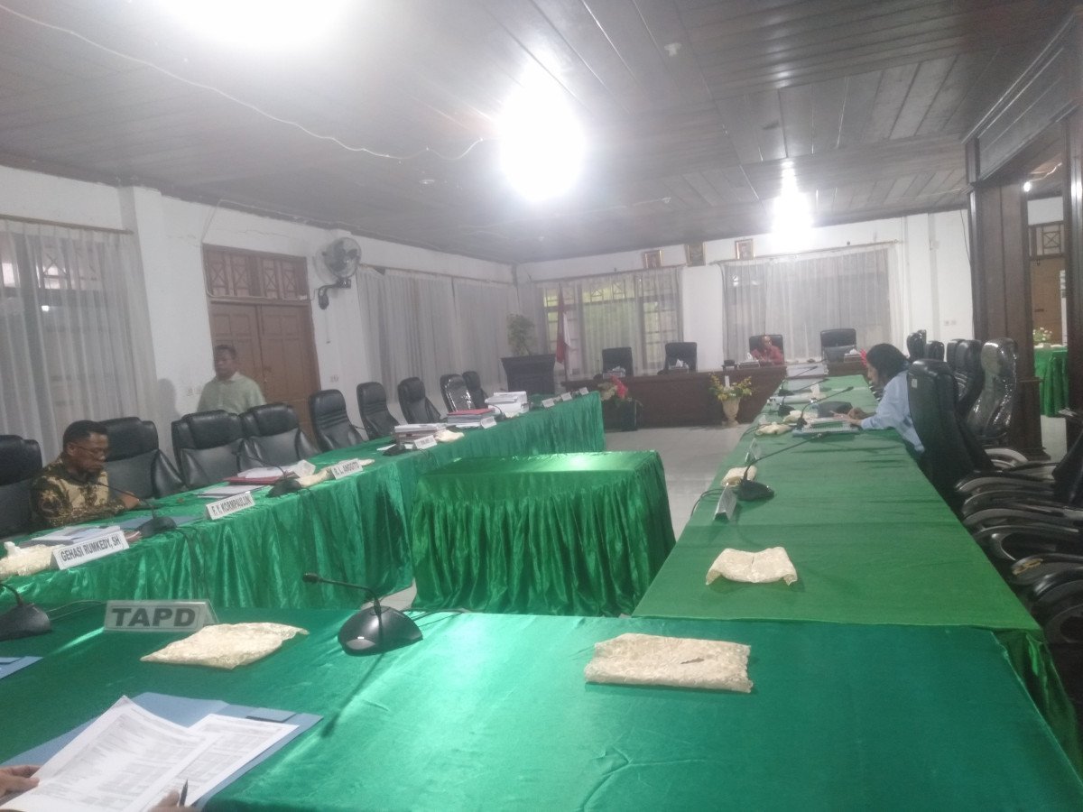 Konspirasi Jahat 2 Pimpinan DPRD KKT Rampok APBD, Upaya Masukan Dana Siluman