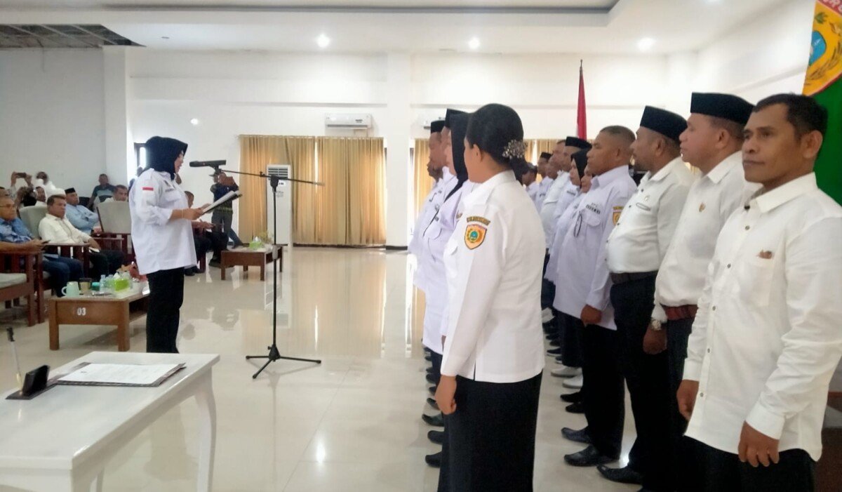 DPC APDESI BurseL Masa Bakti 2023-2028 Dilantik; Ini Harapan Bupati Bursel