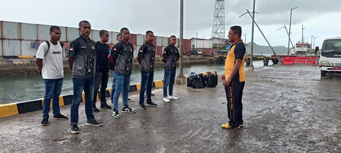 Delapan Casis Bintara Rekpro Berangkat Ambon