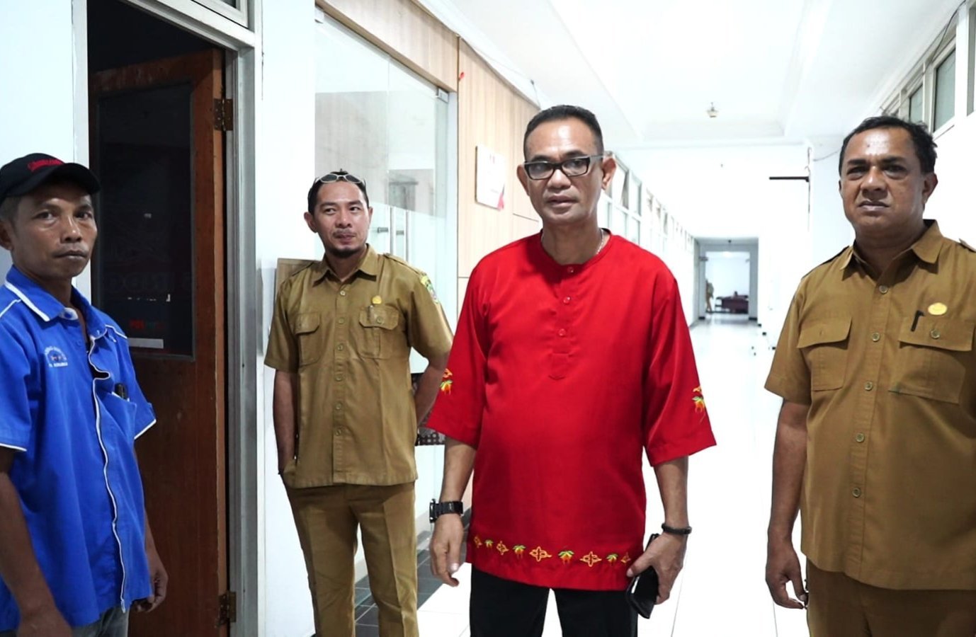 Siapkan Fasilitas Media Center, Kadis Kominfo Tinjau Lokasi di Lantai 1 Kantor Gubernur