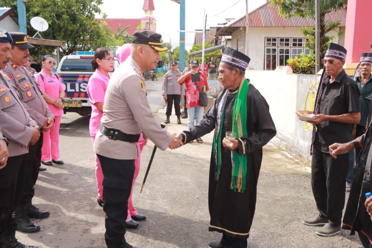 Kapolres Kunjungi Polsek Tanut