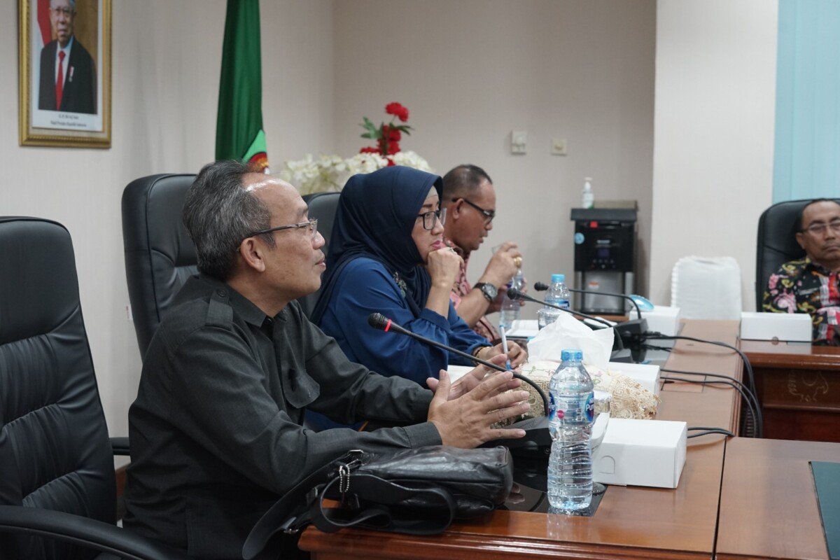 Diskominfo dan BPS Gelar Rapat Tim Penilai Internal EPSS