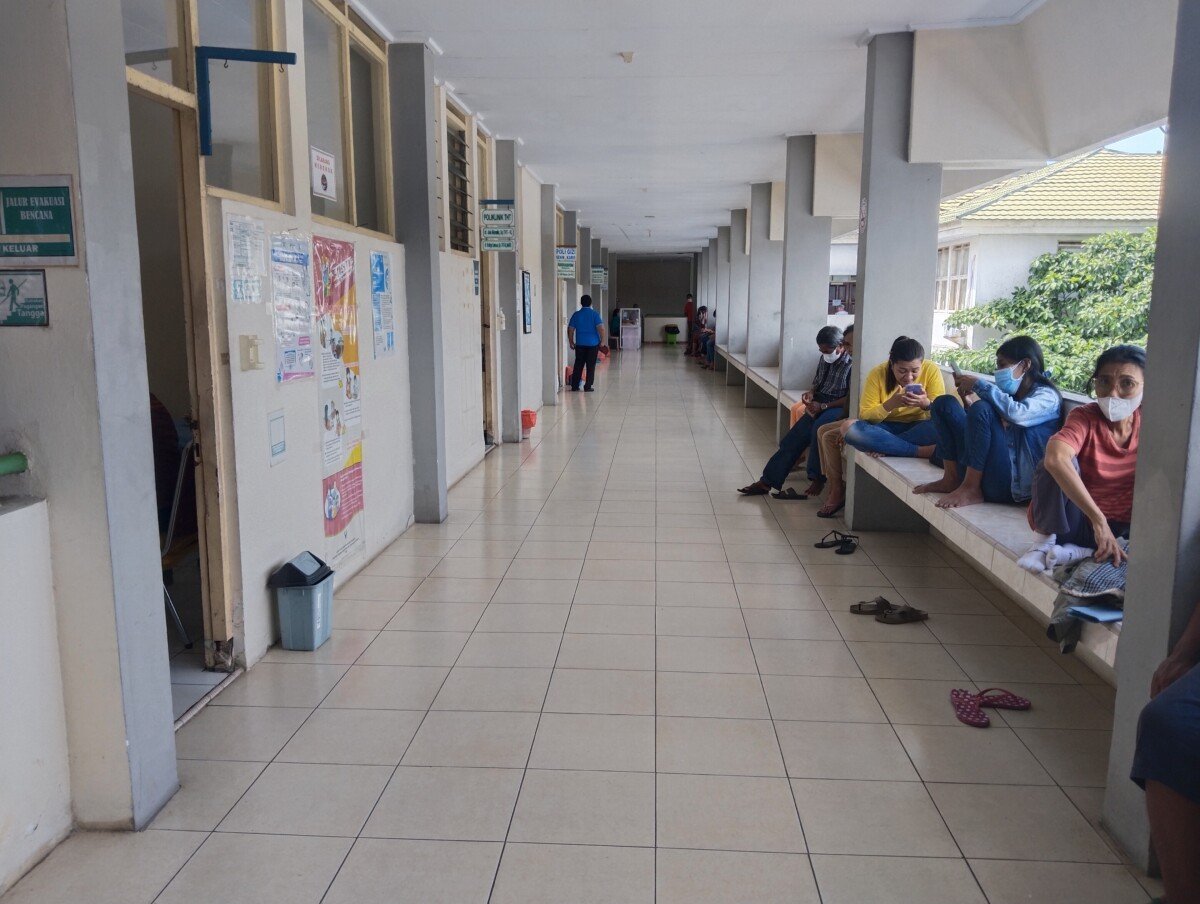 Gubernur Diminta Evaluasi Kinerja Dan Pelayanan Di RSUD Dr. Haulussy