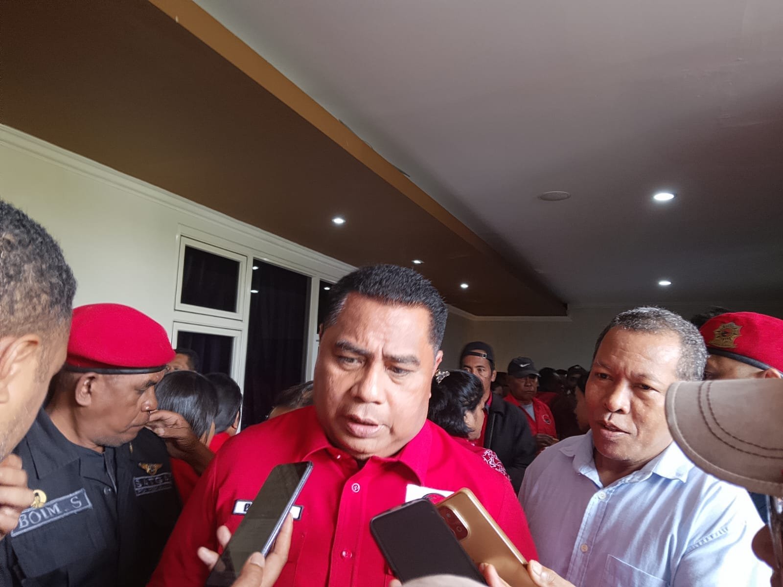 Benhur Watubun Tegaskan Soliditas Kader di Musancab PDI Perjuangan Ambon