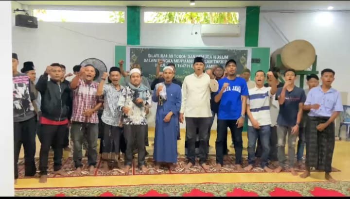 Sambut Malam Takbiran Tokoh dan Pemuda Muslim Koaf Ambon Duduk Silaturahmi Bersama