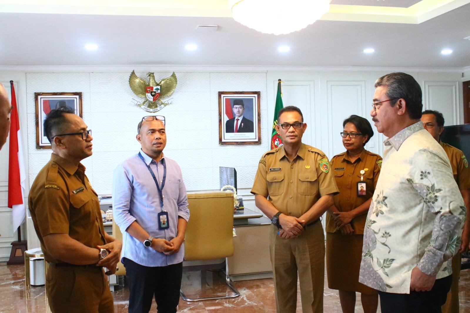 Pertemuan Gubernur Maluku dengan Dinas Kominfo Bahas Portal Satu Data Maluku dan Penguatan Publikasi Pemerintah