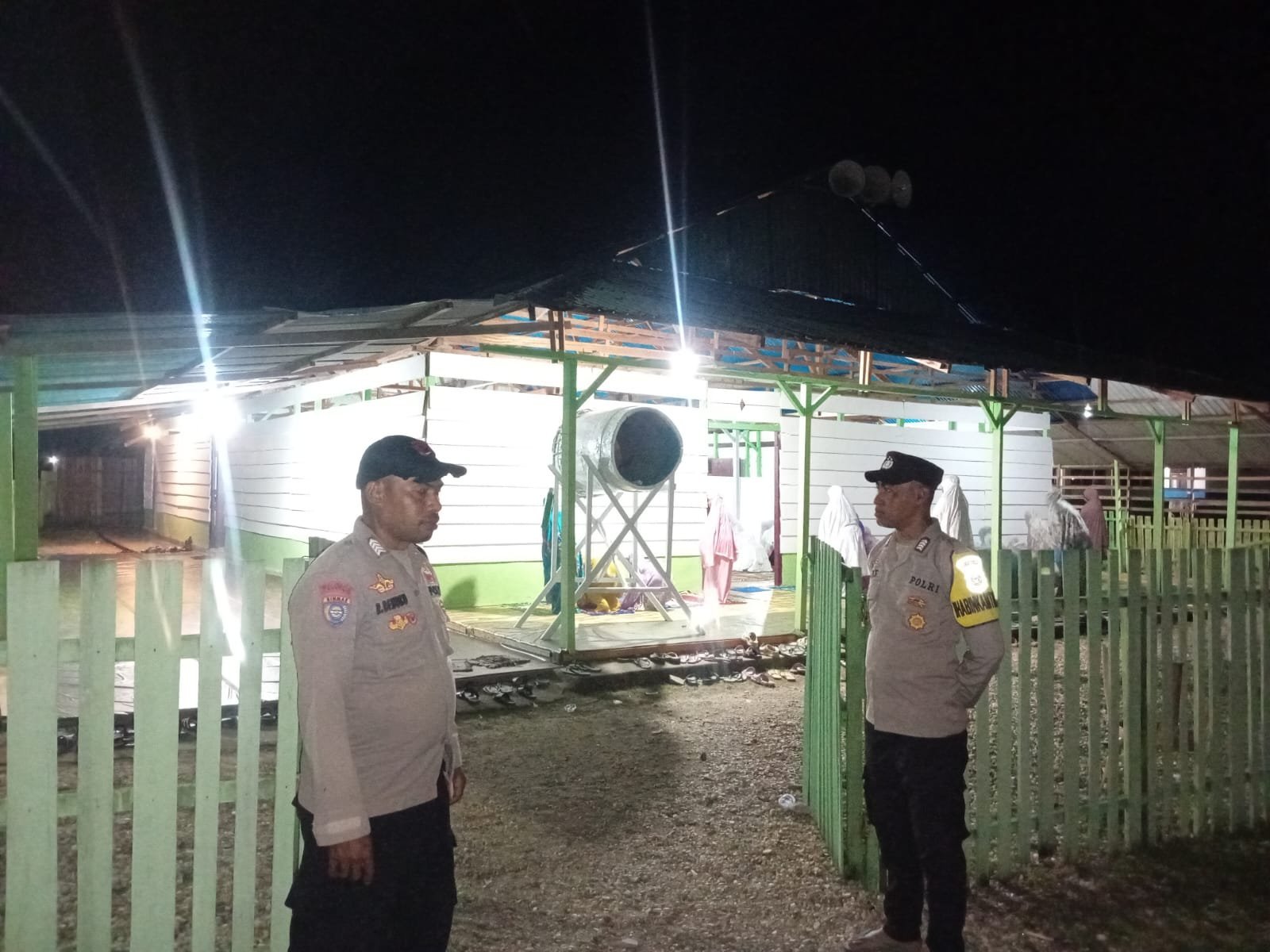 Tarawih Ramadhan di BurseL Berlangsung Khusyuk, Ratusan Jamaah Padati Masjid