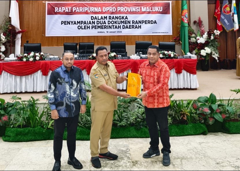 ‎Wagub Maluku Hadiri Rapat Paripurna DPRD, Sampaikan Ranperda Provinsi Maluku Tahun 2026
