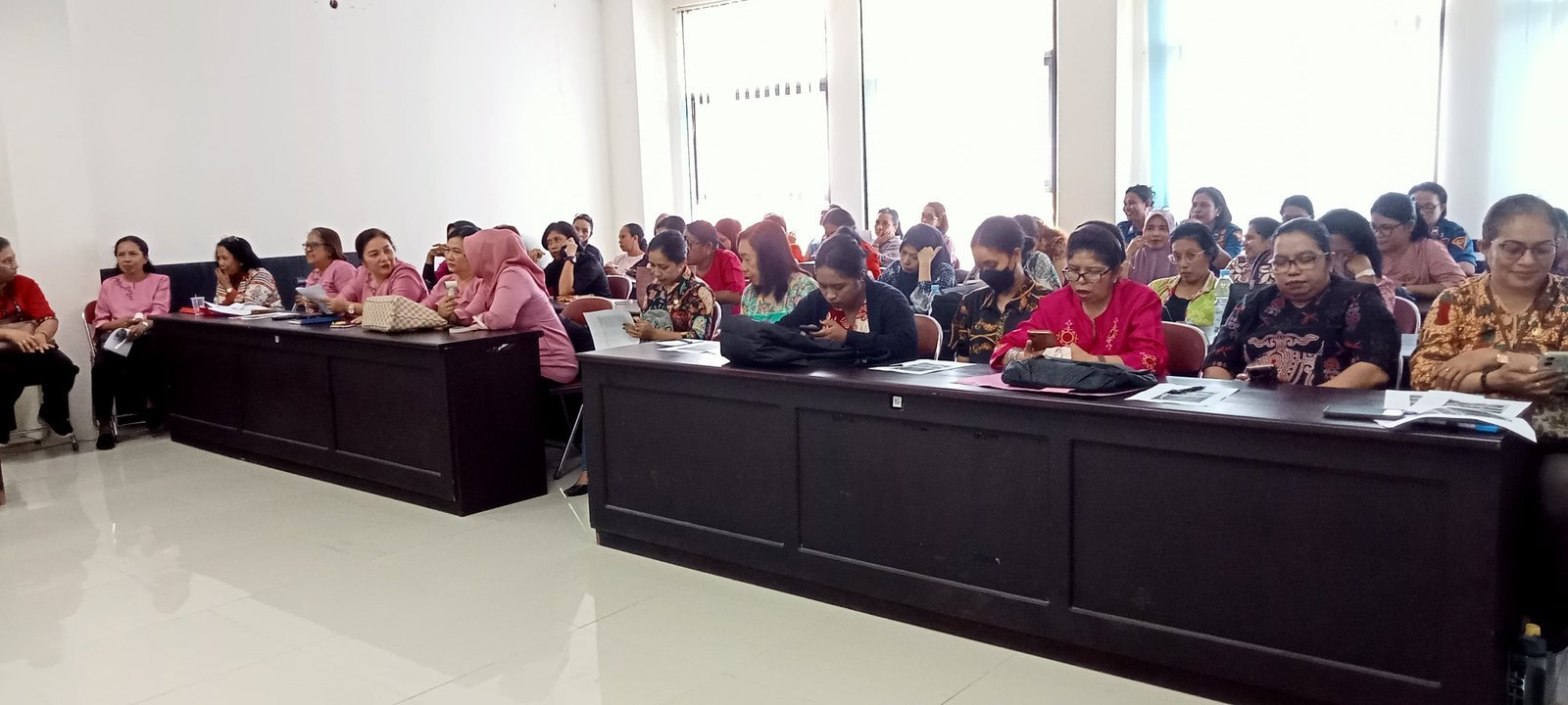 DWP Kota Ambon Gelar Pelantikan Ikan Asap Cair Sambut HUT ke-26