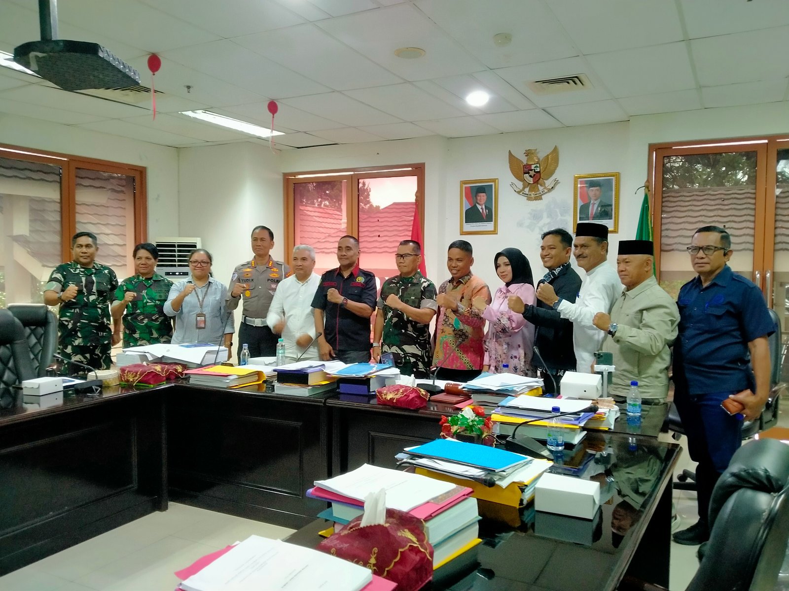 Antara Hukum dan Keselamatan: Komisi I DPRD Maluku Bahas Polemik Polisi Tidur di Suli”