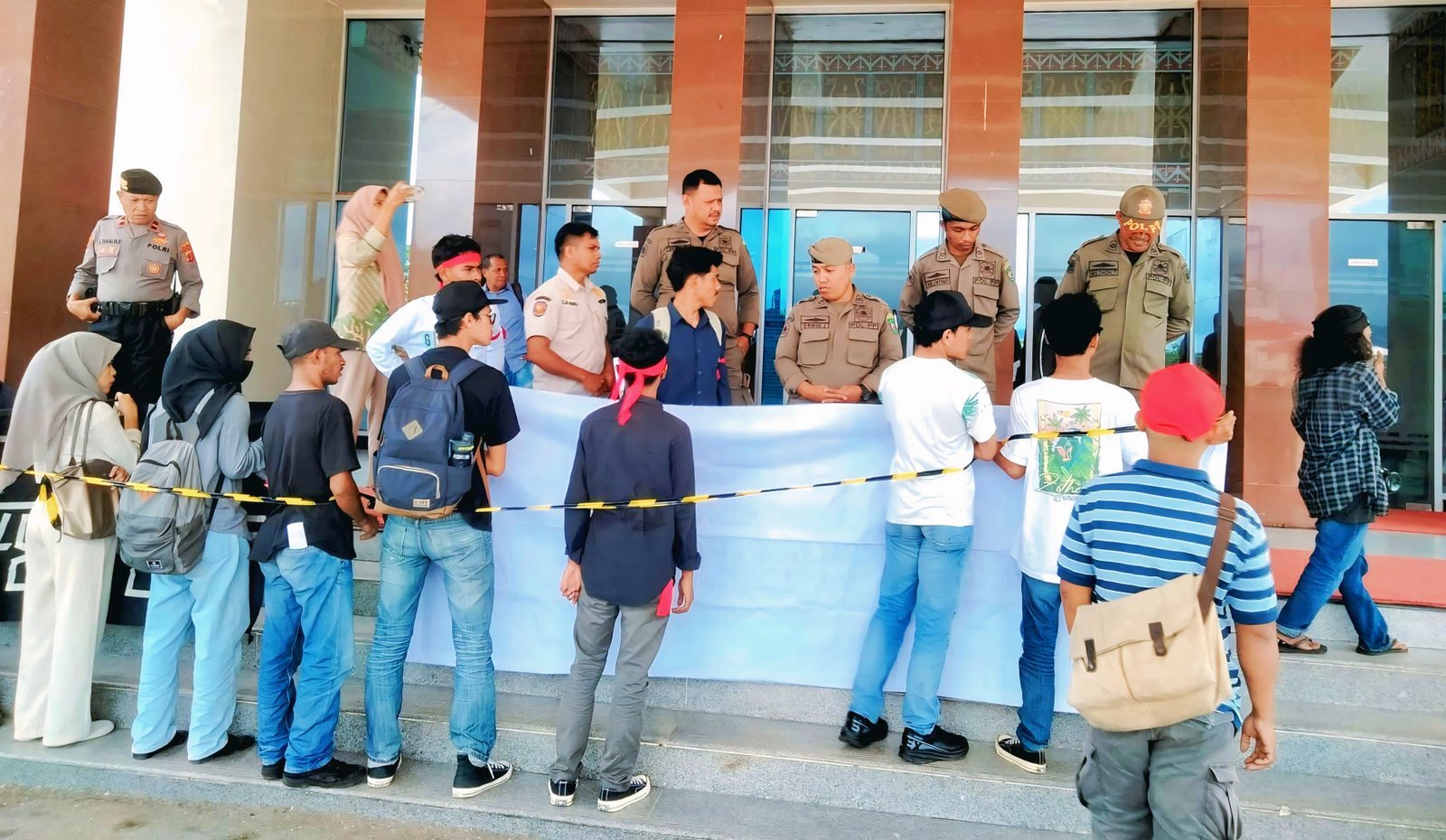 Gubernur Maluku Diduga Tutup Mata: Mafia Tanah Menggila, Aset Negara Digadaikan